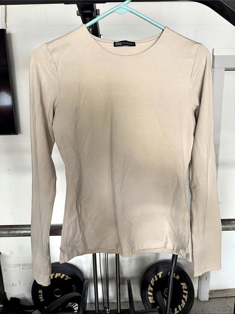 Zara Long Sleeve Top in Beige Size Medium
